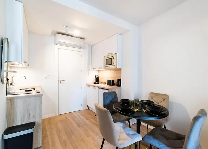 Bibrambla Апартаменты Гранада